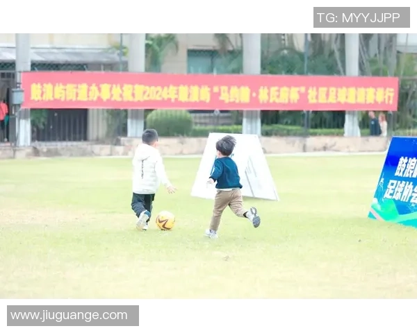 足球想什么探讨足球背后的文化意义与社会影响 足球想什么探讨足球背后的文化意义与社会影响